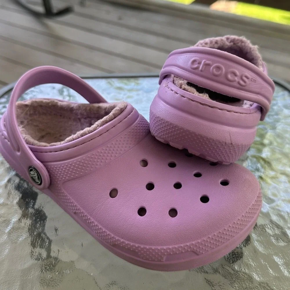 Crocs Classic Lined Clog Lavender Fuzzy Warm Slip On Shoes Junior Size 3 Crocs